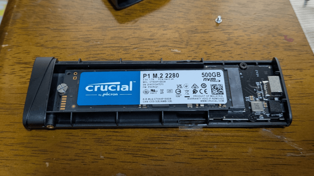 Crucial P1